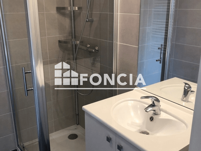 Appartement 4 pièces (82.41 m²) à louer - Gex (01170)