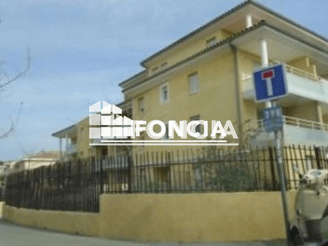 Appartement 4 pièces (82.95 m²) à louer - Six Fours Les Plages (83140)