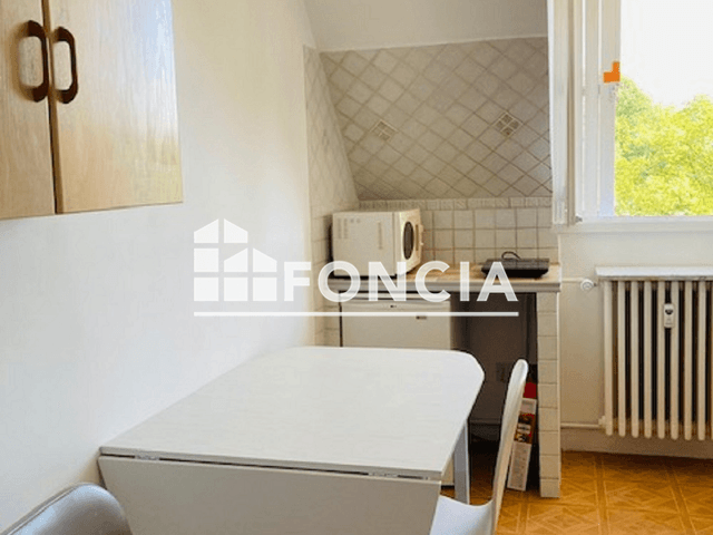 Studio (11.9 m²) à louer - Chartres (28000)