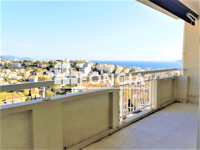 Appartement 5 pièces (102.4 m²) à louer - Toulon (83000)