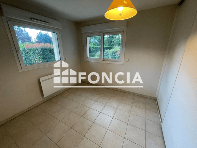 Appartement 2 pièces (49.8 m²) à louer - Bourg En Bresse (01000)