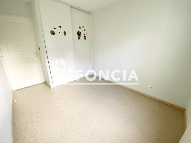 Appartement 4 pièces (85.49 m²) à louer - Ferney Voltaire (01210)