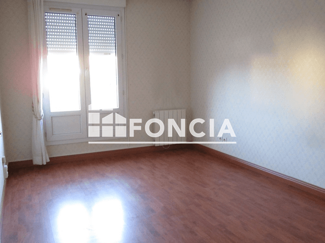 Appartement 3 pièces (74.46 m²) à louer - Leves (28300)