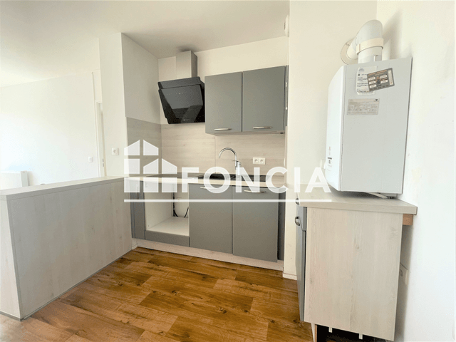 Appartement 2 pièces (40 m²) à louer - Fleury Merogis (91700)