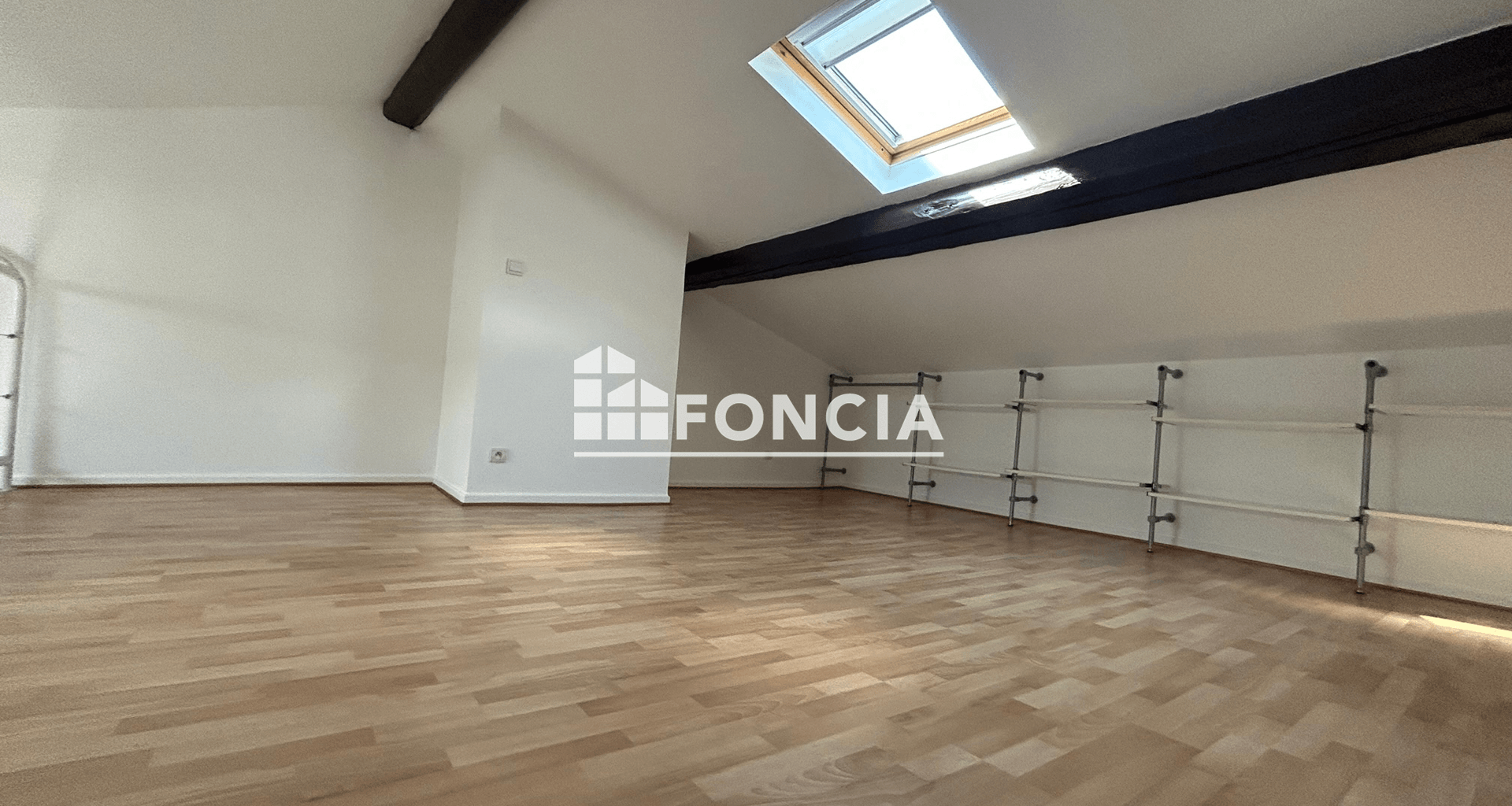 Appartement 2 pièces (75.76 m²) à louer - Nancy (54000)
