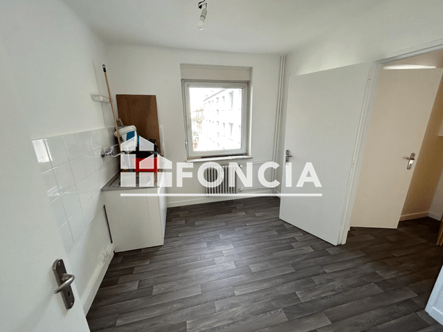 Appartement 4 pièces (76.8 m²) à louer - Strasbourg (67100)