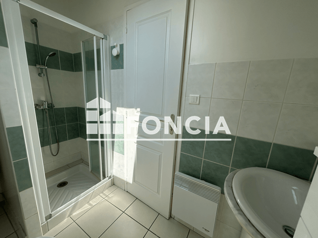 Appartement 2 pièces (32.1 m²) à louer - Sebazac-concoures (12740)