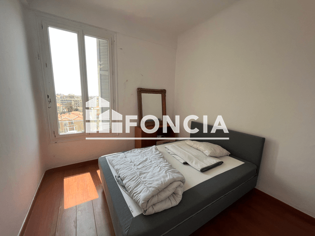 Appartement meublé 2 pièces (32.56 m²) à louer - Nice (06100)