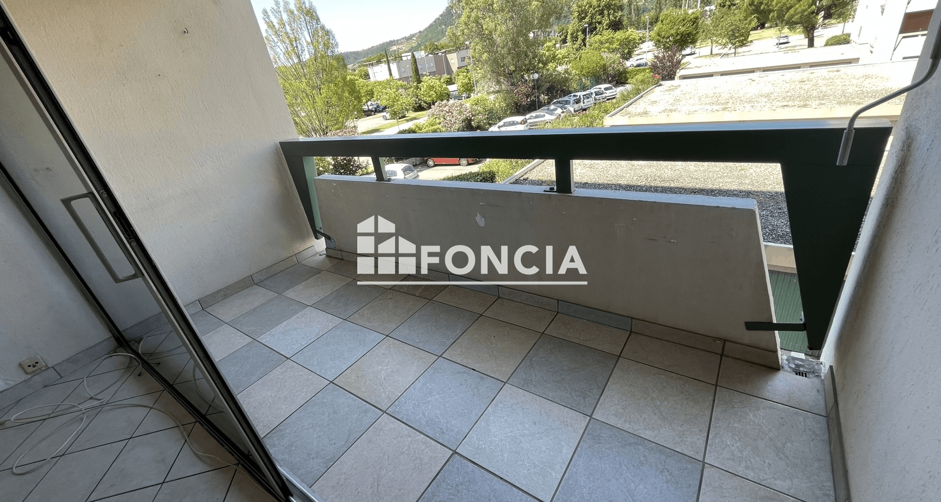 Appartement 4 pièces (80 m²) à louer - Guilherand-granges (07500)