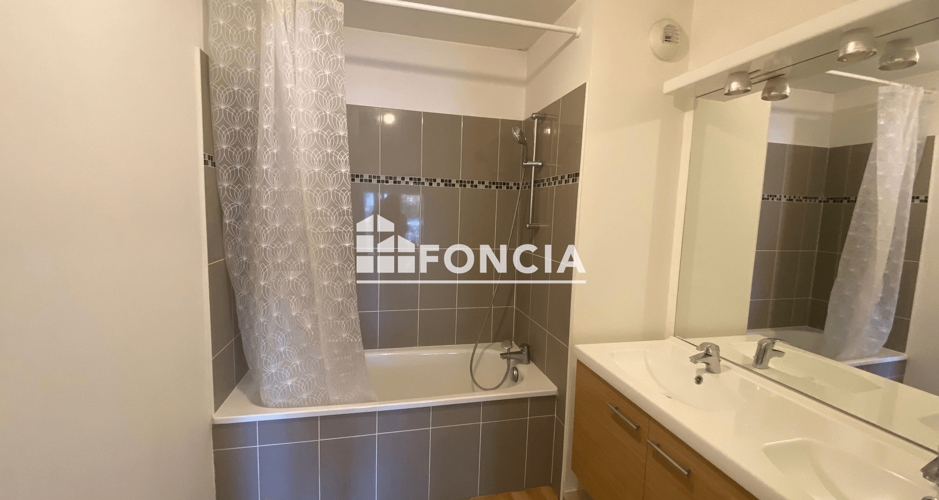 Appartement meublé 3 pièces (57.21 m²) à louer - Saint-sébastien-sur-loire (44230)