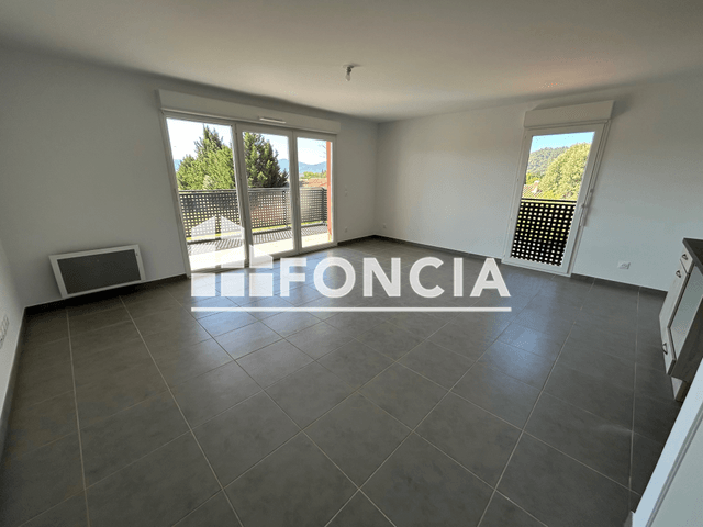 Appartement 3 pièces (65.25 m²) à louer - Le Luc En Provence (83340)