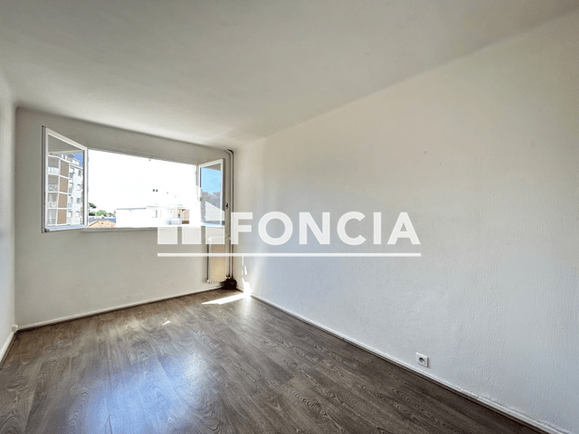 Appartement 3 pièces (58.96 m²) à louer - Juan-les-pins (06160)