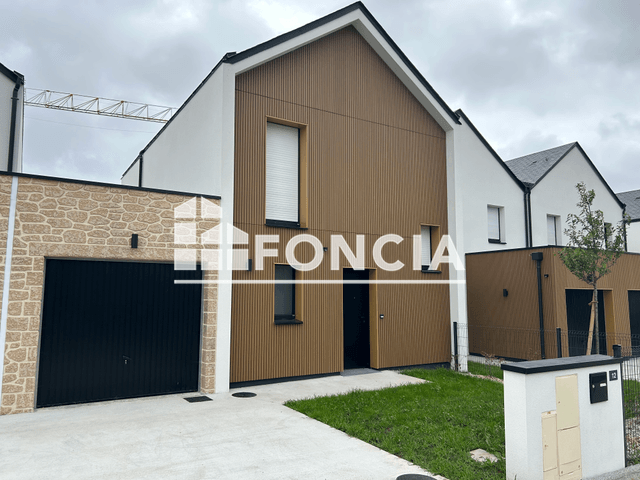 Maison 4 pièces (86.88 m²) à louer - Vannes (56000)