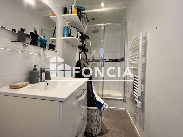 Appartement 4 pièces (84.77 m²) à louer - R0uen (76000)