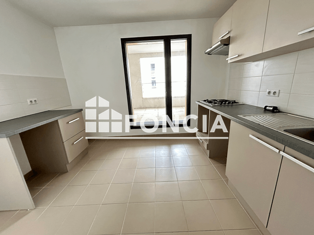 Appartement 3 pièces (78.1 m²) à louer - Saint Nazaire (44600)