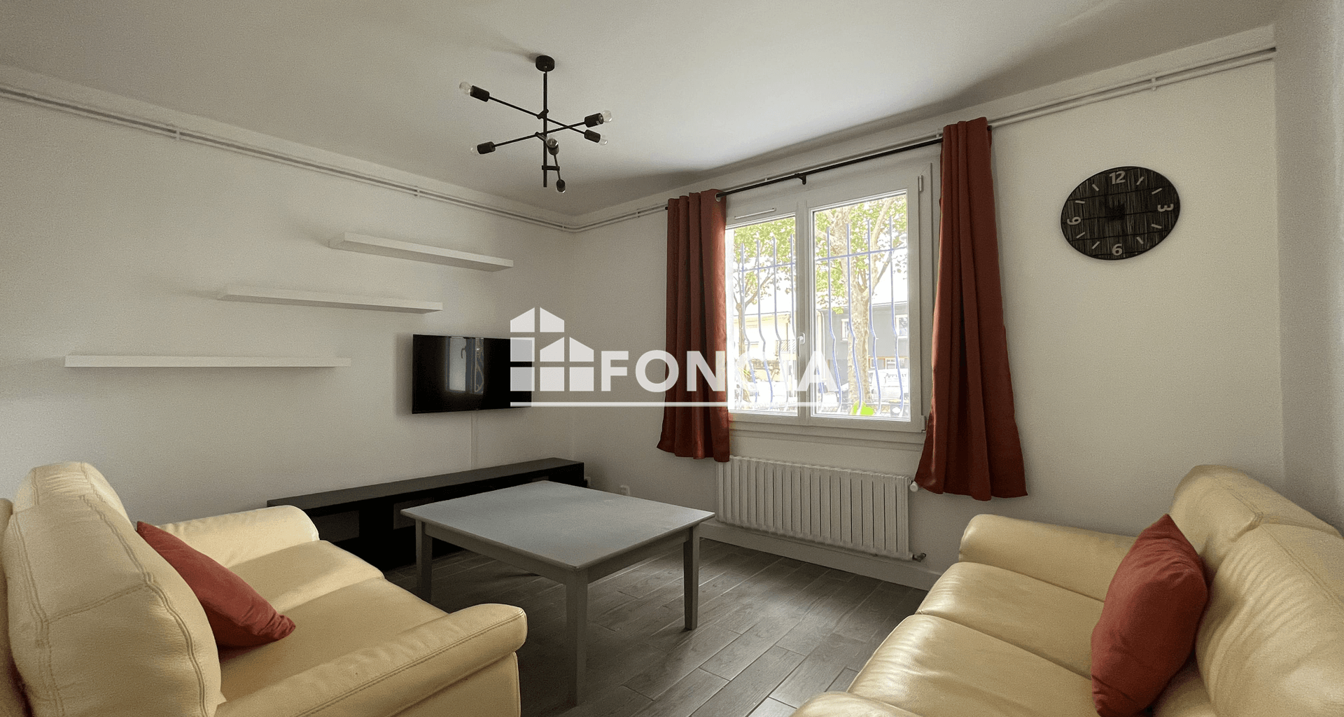 Maison 10 pièces (169.96 m²) à louer - Saint-nazaire (44600)