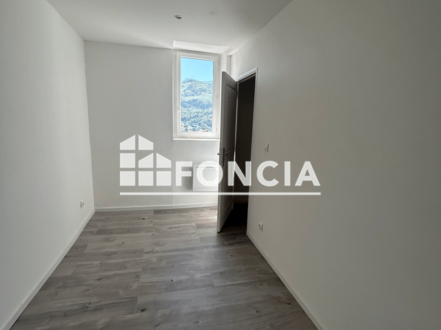 Appartement 4 pièces (68.86 m²) à louer - Lourdes (65100)