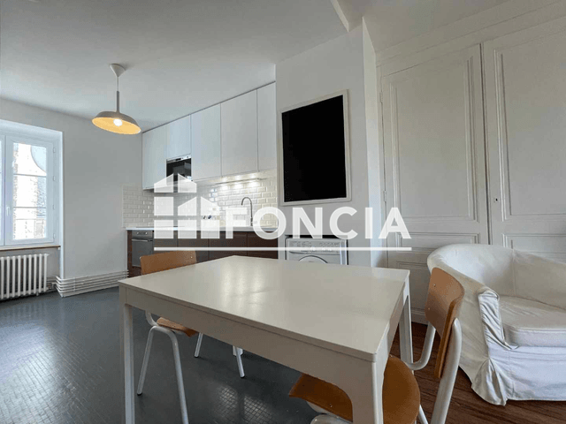 Appartement meublé 3 pièces (61.15 m²) à louer - Amboise (37400)