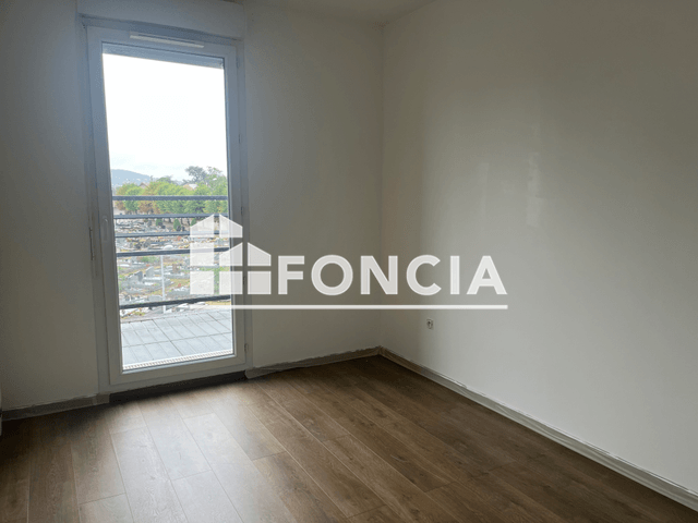 Appartement 3 pièces (62.4 m²) à louer - Verneuil Sur Seine (78480)