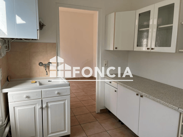 Appartement 3 pièces (149.82 m²) à louer - Anet (28260)