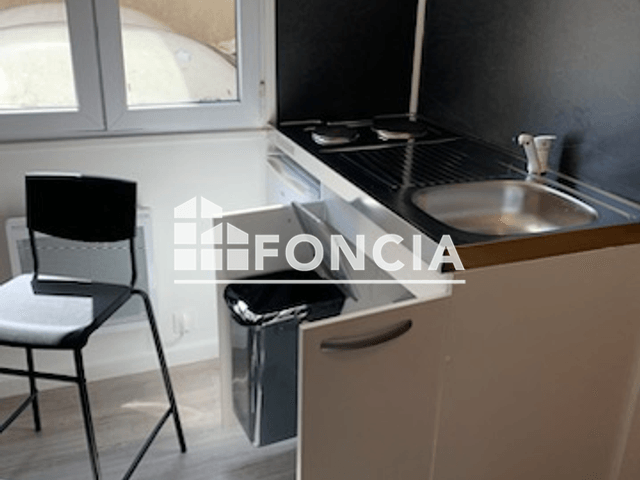 Studio meublé (13.19 m²) à louer - Orleans (45000)