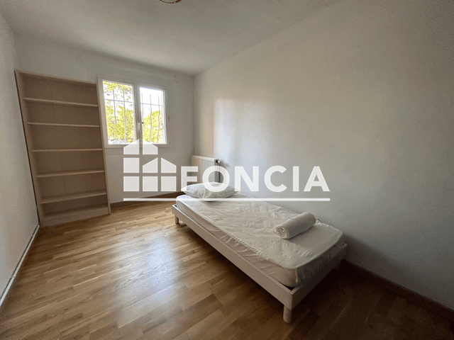 Appartement meublé 4 pièces (87.01 m²) à louer - Aix-en-provence (13090)