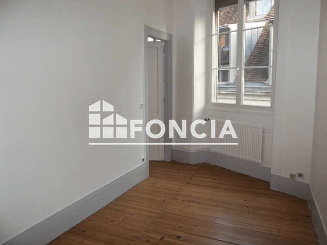 Appartement 3 pièces (69.95 m²) à louer - Besançon (25000)