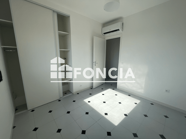 Appartement 4 pièces (93.7 m²) à louer - Bormes Les Mimosas (83230)