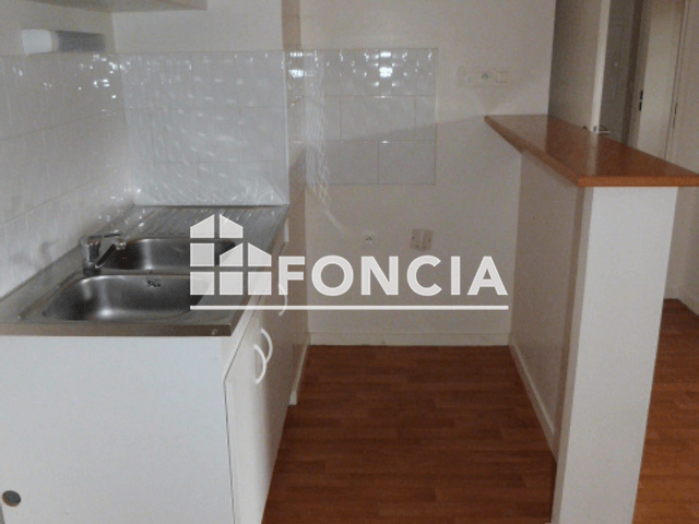Appartement 2 pièces (40.82 m²) à louer - Douarnenez (29100)