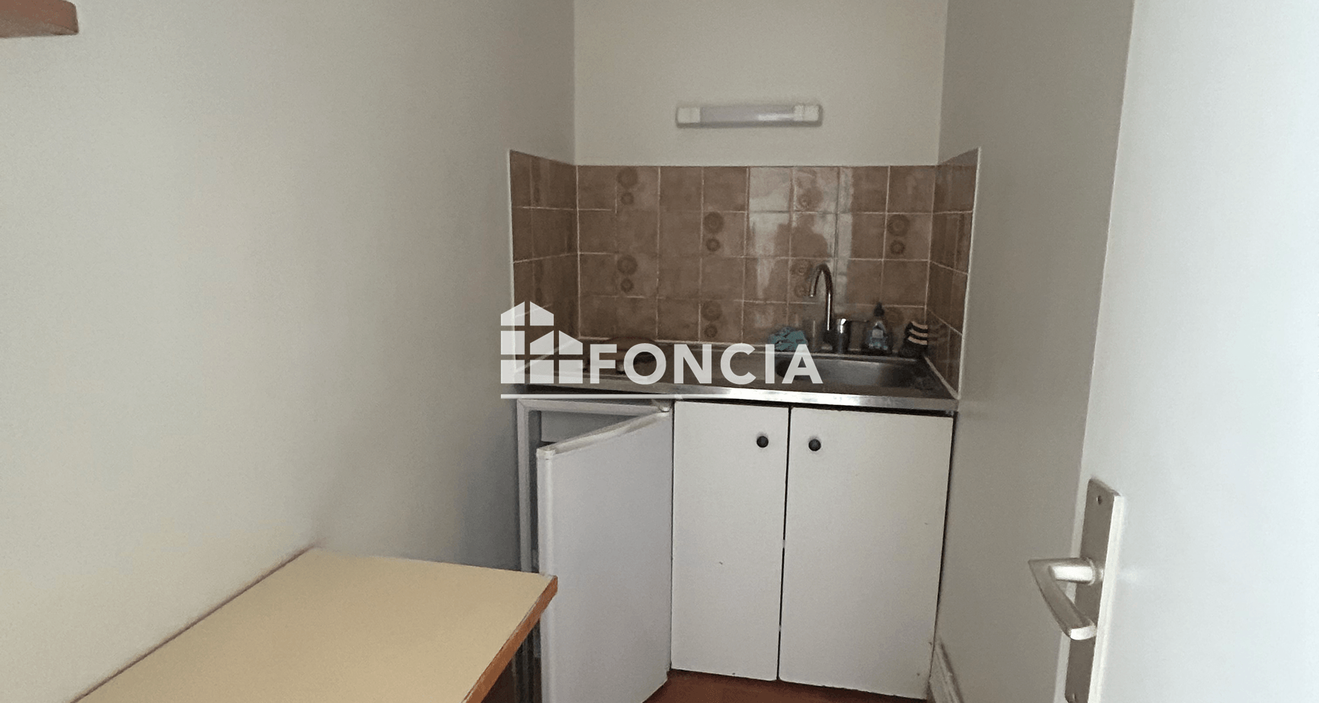 Studio (26.84 m²) à louer - Avignon (84000)