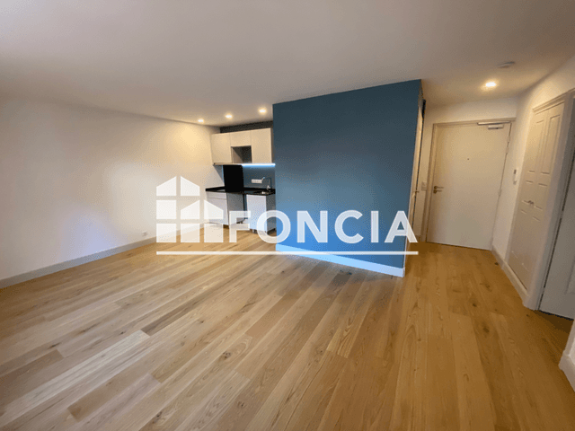 Appartement 2 pièces (42.7 m²) à louer - Grasse (06130)