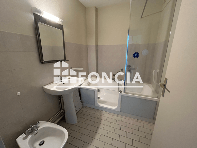 Appartement 2 pièces (49.01 m²) à louer - Saumur (49400)