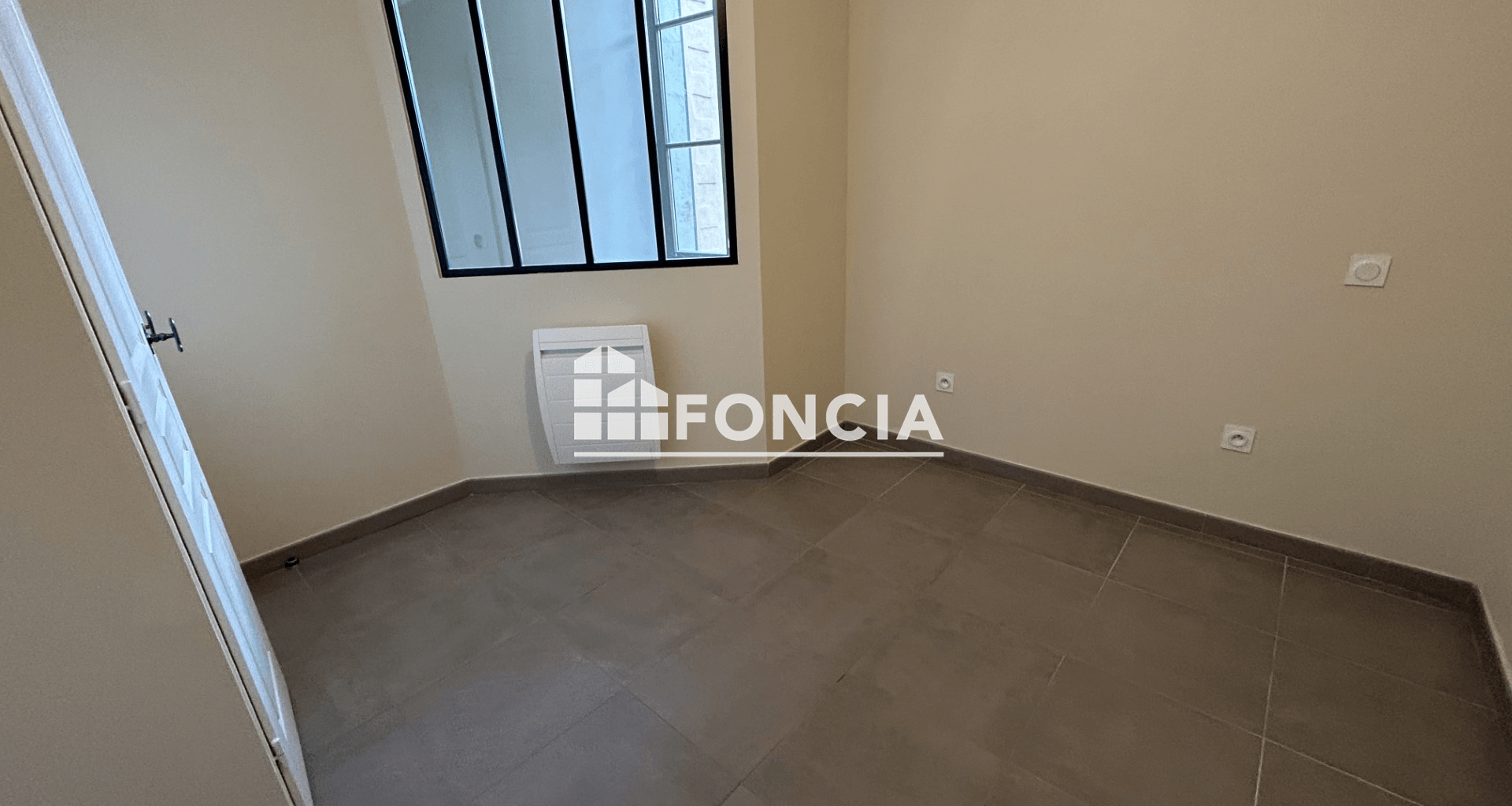 Appartement 3 pièces (82 m²) à louer - Viols-en-laval (34380)