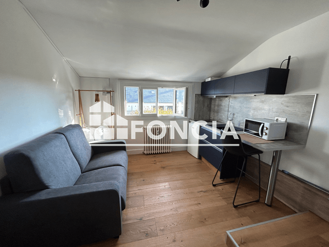 Studio meublé (12.6 m²) à louer - Rodez (12000)