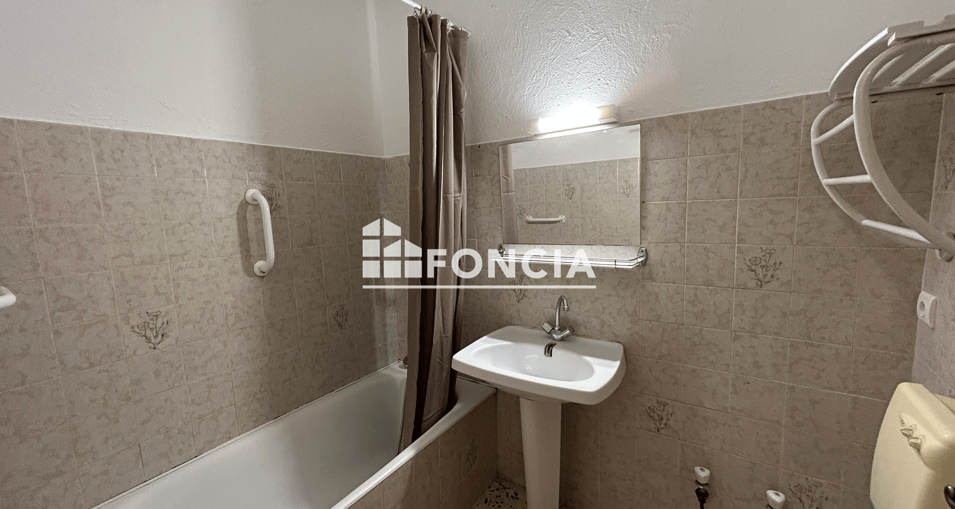 Appartement 2 pièces (41.15 m²) à louer - Bagnols-sur-cèze (30200)