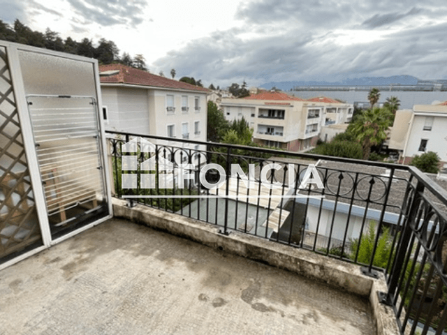 Appartement 2 pièces (45 m²) à louer - Cagnes Sur Mer (06800)
