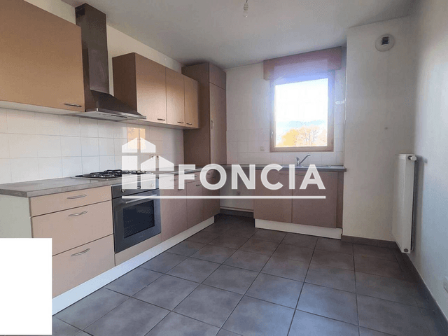 Appartement 3 pièces (76.74 m²) à louer - Prevessin Moens (01280)