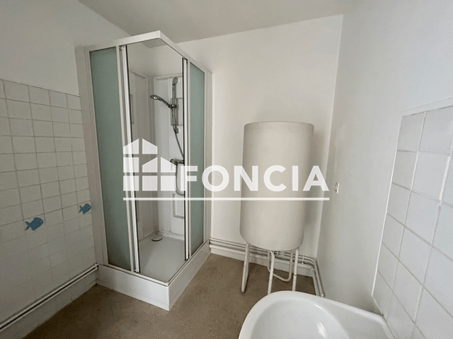 Appartement 2 pièces (43.7 m²) à louer - Flers (61100)