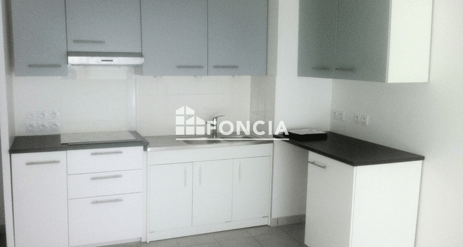 Appartement 3 pièces (57.7 m²) à louer - Lyon 8ᵉ (69008)