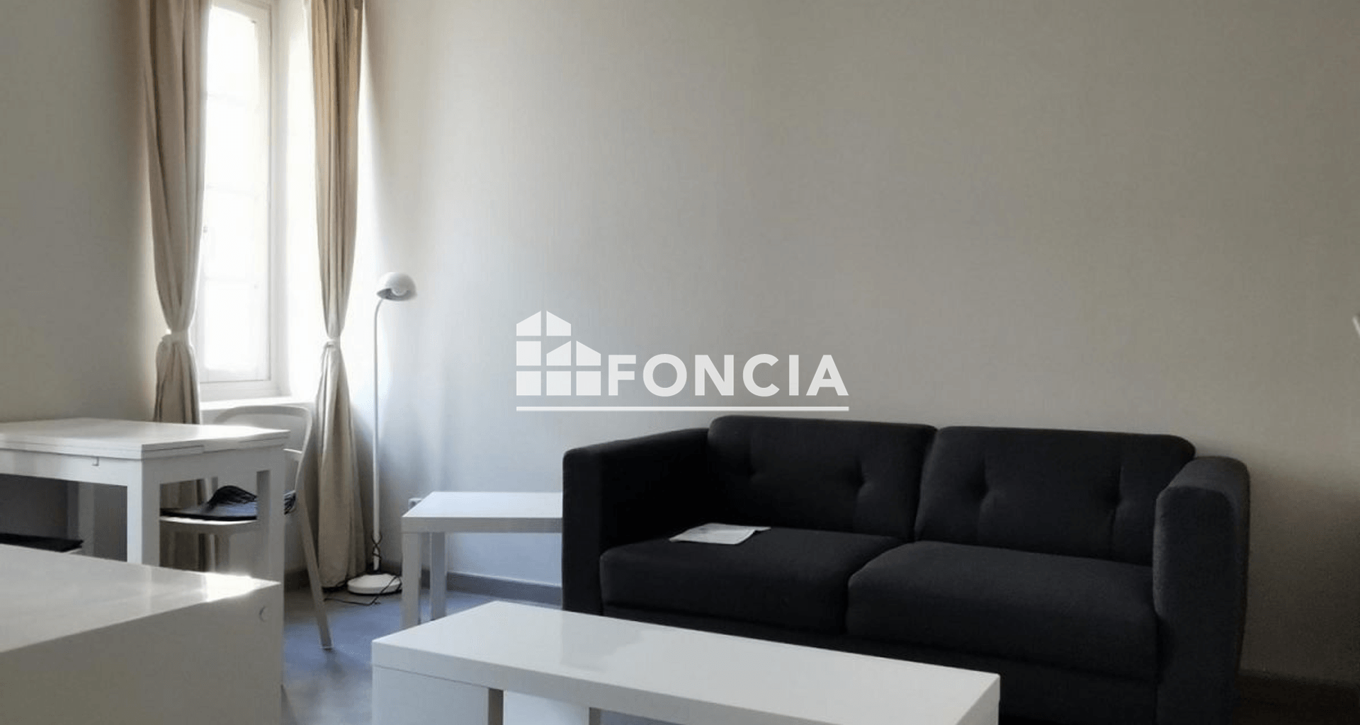 Appartement meublé 2 pièces (30.44 m²) à louer - La Rochelle (17000)