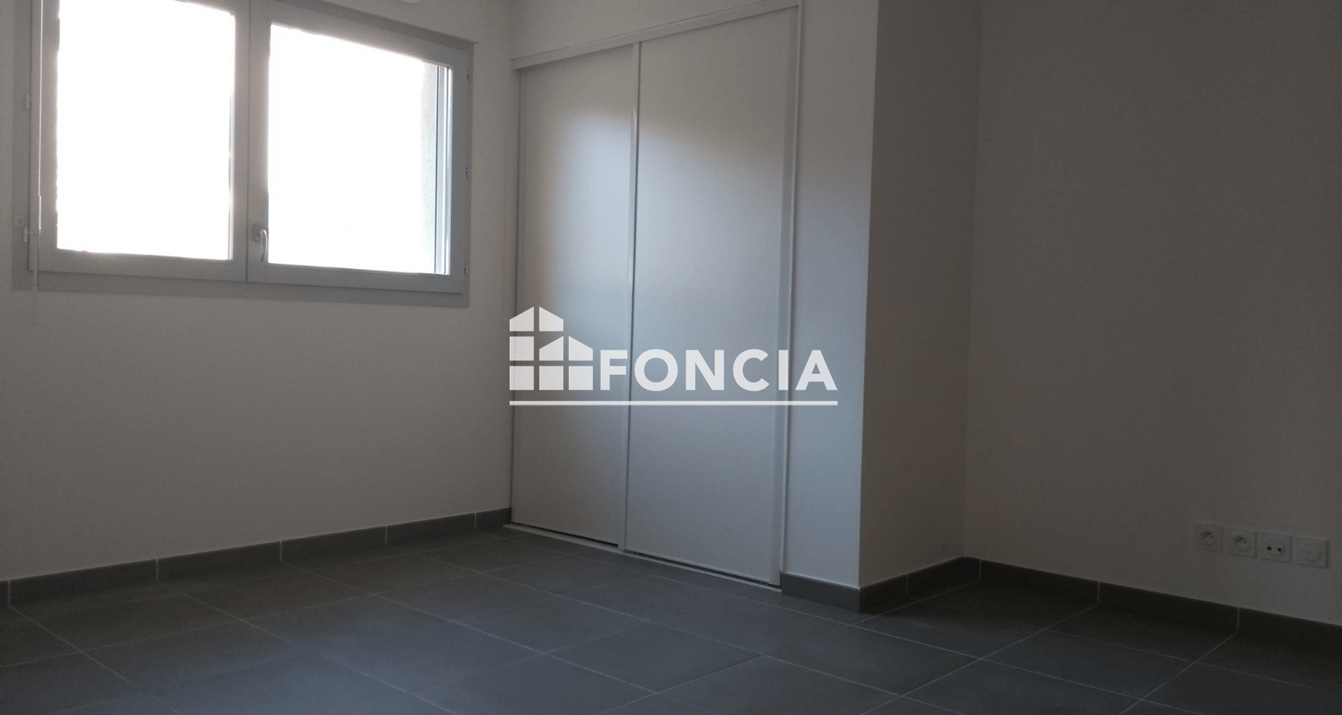 Studio (28.23 m²) à louer - Villefranche-sur-saône (69400)