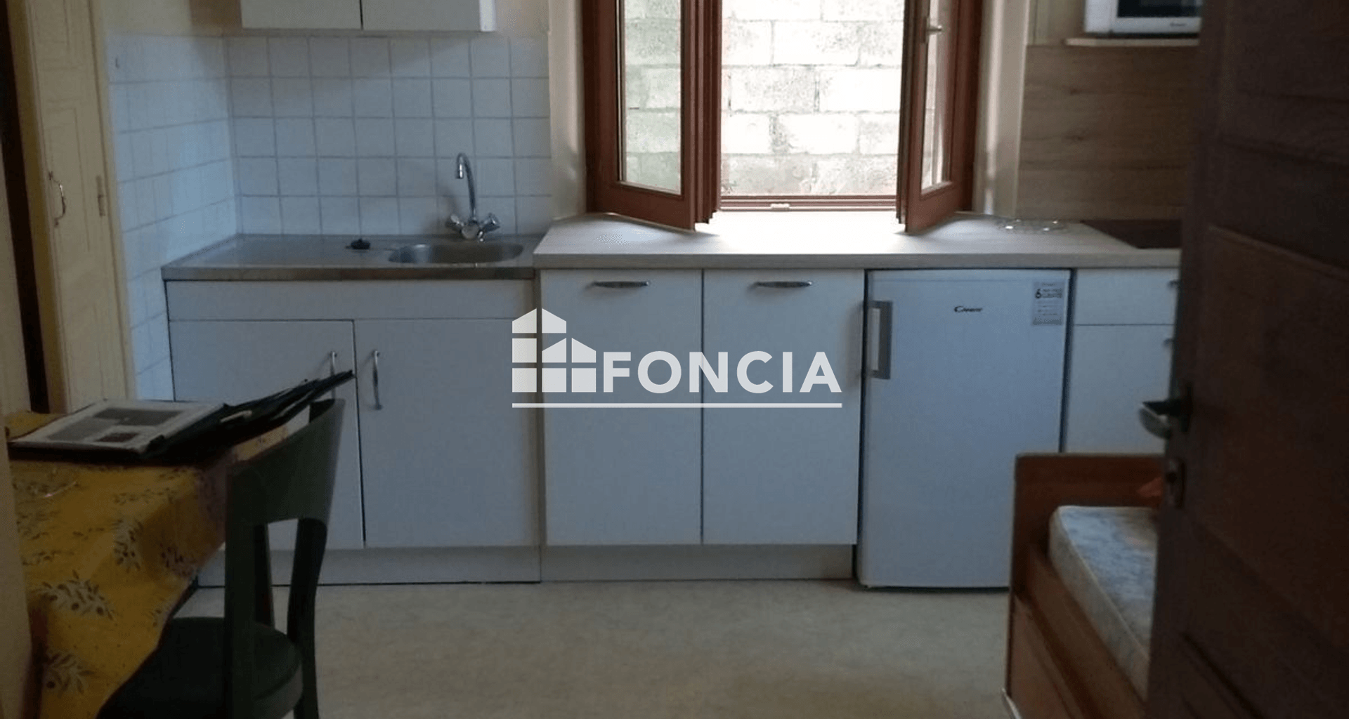 Studio meublé (13.9 m²) à louer - Saint-michel-de-maurienne (73140)