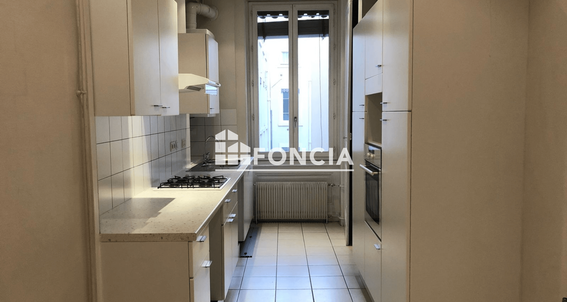 Appartement 5 pièces (121.61 m²) à louer - Lyon 6ᵉ (69006)