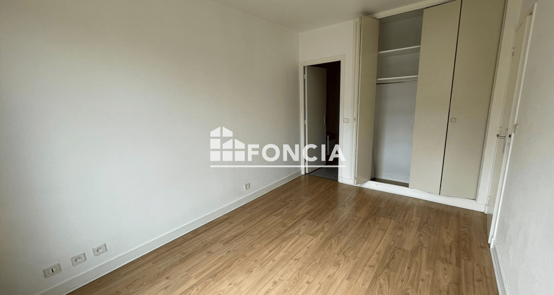 Appartement 2 pièces (45.58 m²) à louer - Croissy-sur-seine (78290)