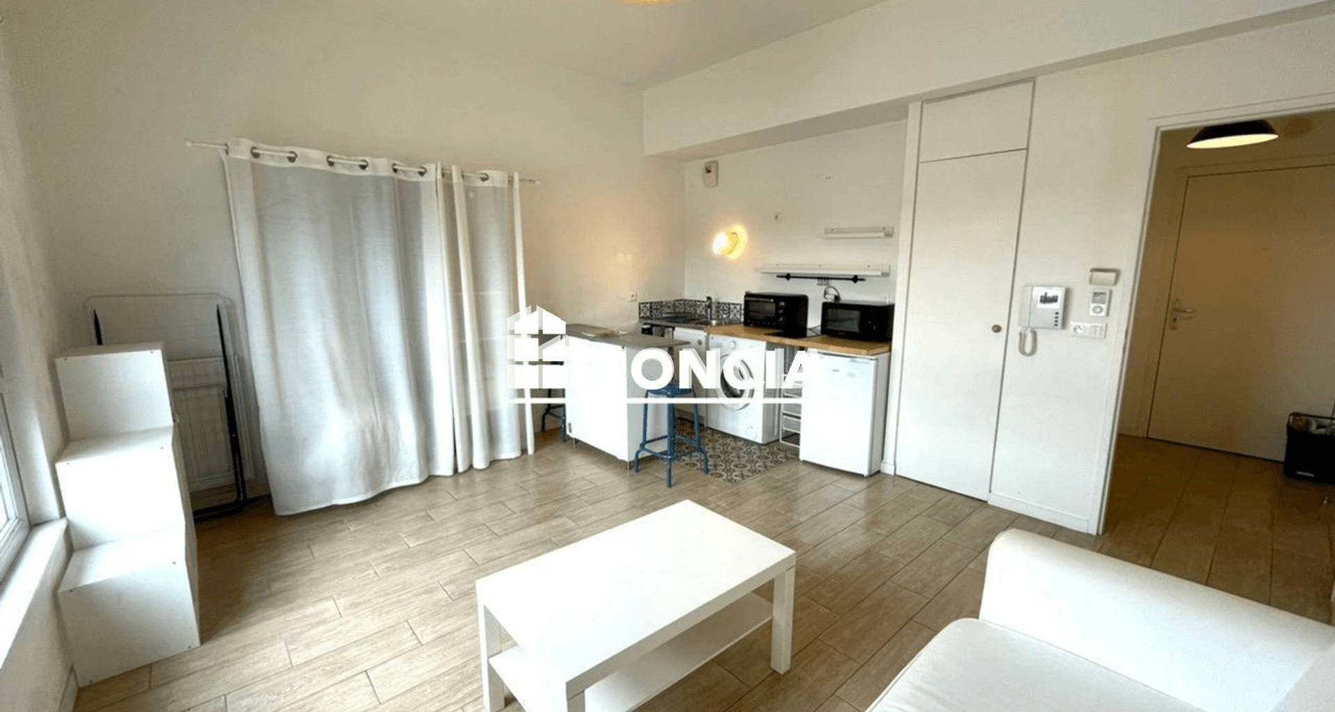 Studio meublé (26.28 m²) à louer - Saint-ouen-sur-seine (93400)