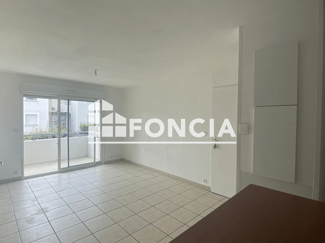 Appartement 2 pièces (38.57 m²) à louer - Tonnay Charente (17430)