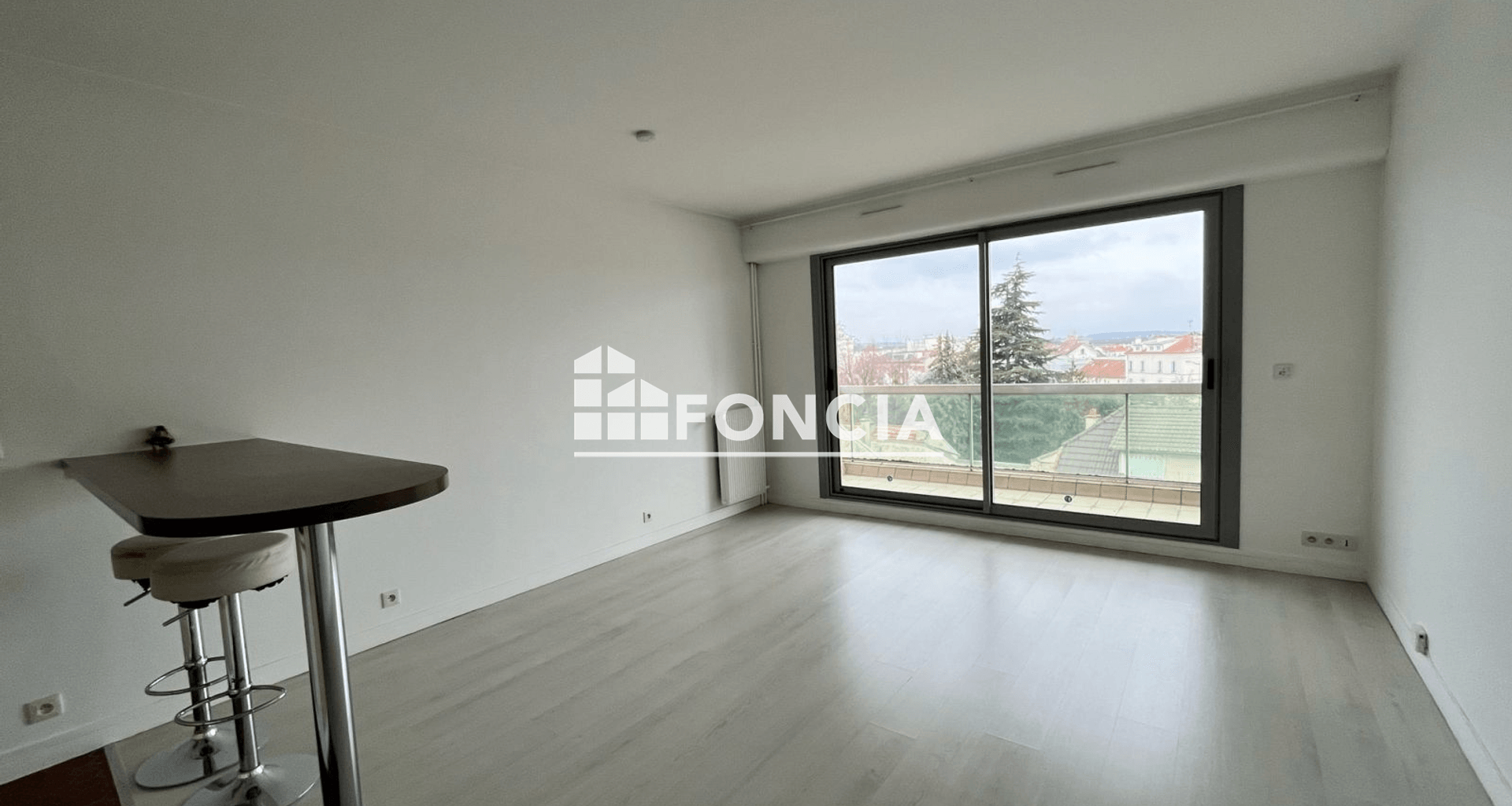 Studio (33.86 m²) à louer - Saint-germain-en-laye (78100)