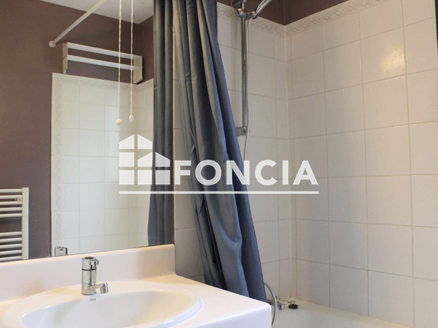 Appartement meublé 2 pièces (38.47 m²) à louer - La Rochelle (17000)