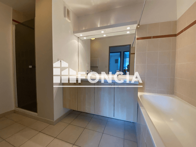 Appartement 4 pièces (83.38 m²) à louer - Poitiers (86000)