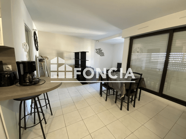 Appartement meublé 2 pièces (39.73 m²) à louer - La Rochelle (17000)